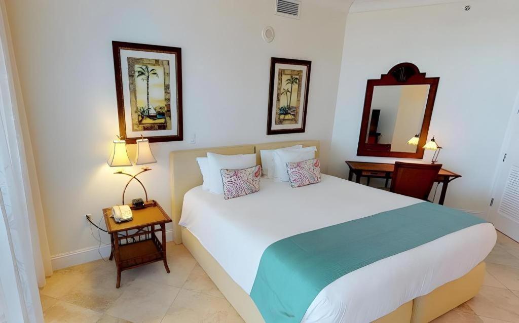 Seven Stars Resort & Spa Grace Bay Exterior foto